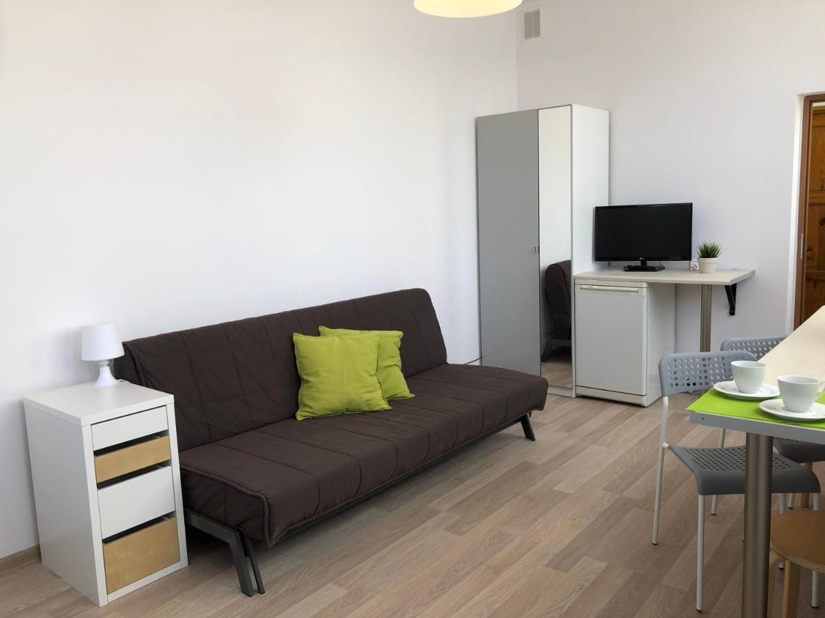 Zefir Pokoje Apartment อูเนียชแช ภายนอก รูปภาพ