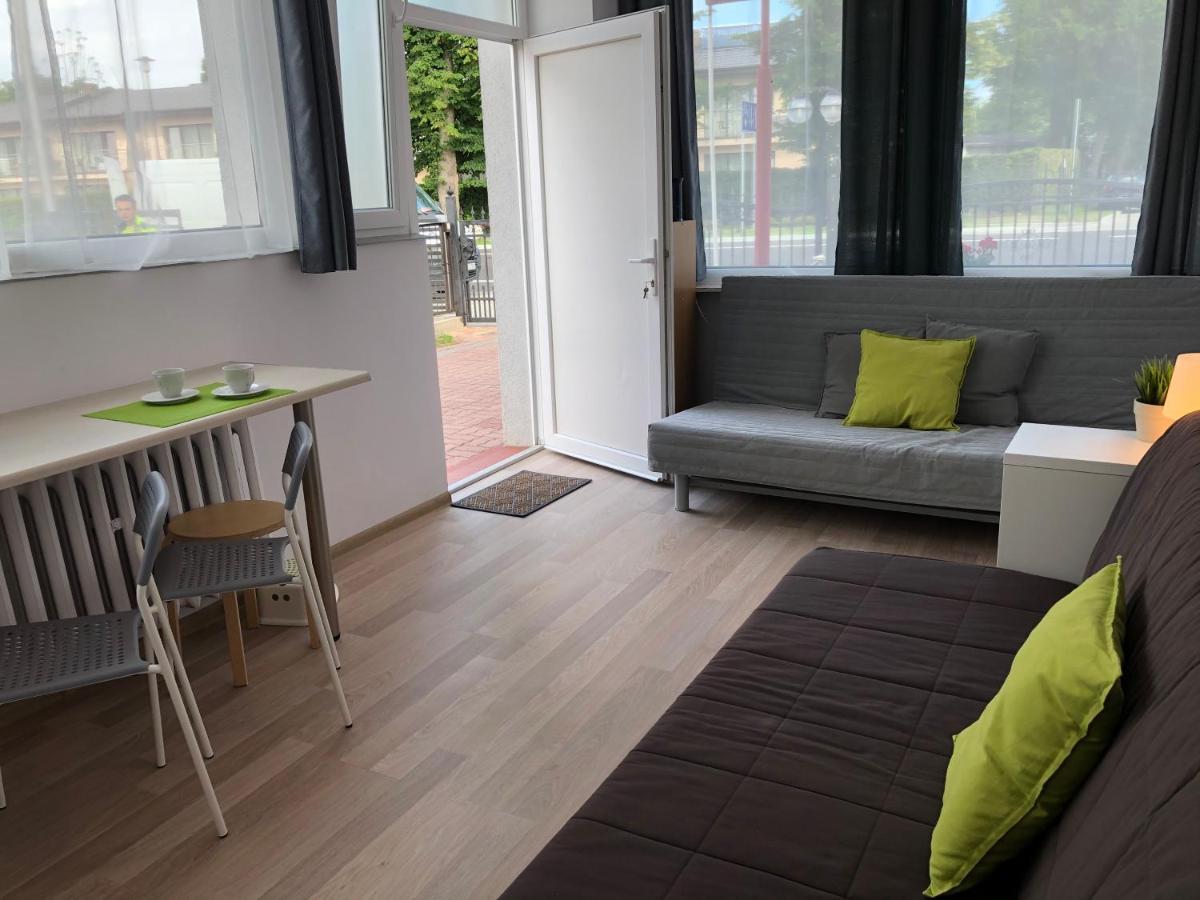 Zefir Pokoje Apartment อูเนียชแช ภายนอก รูปภาพ