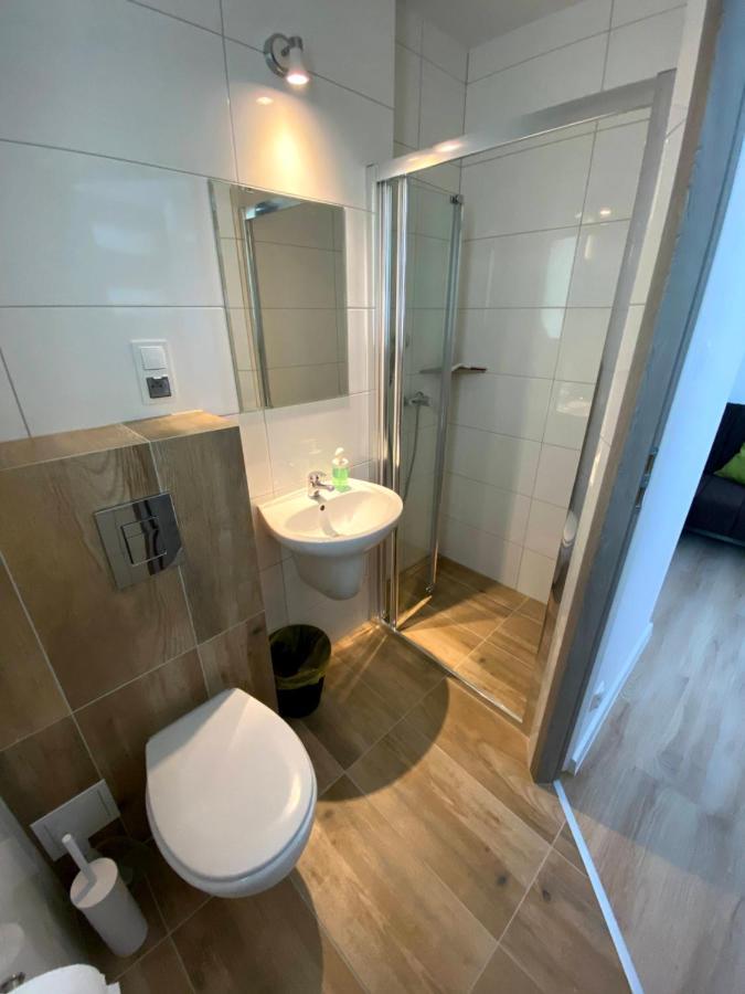 Zefir Pokoje Apartment อูเนียชแช ภายนอก รูปภาพ